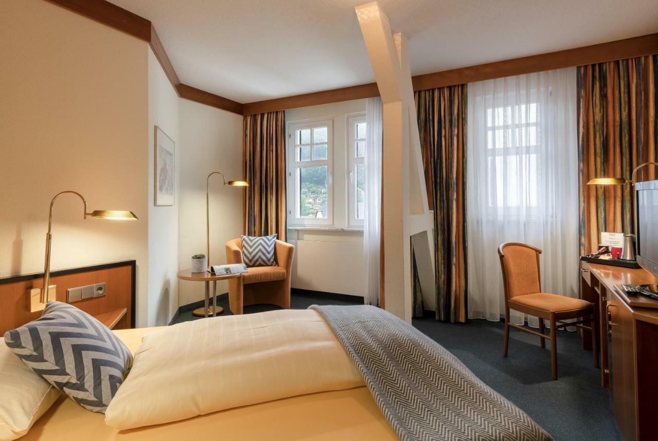 Hotel Neustaedter Hof Шварценберг Экстерьер фото