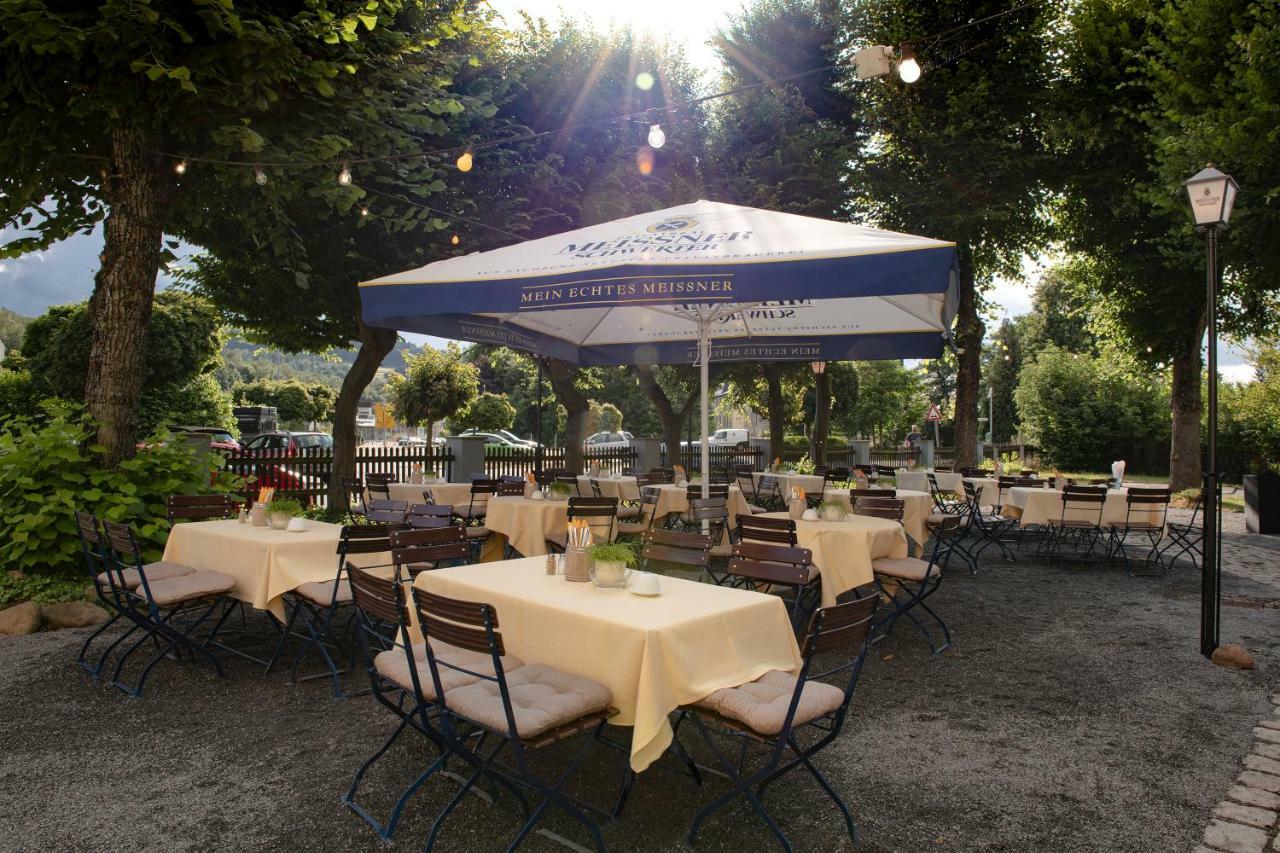 Hotel Neustaedter Hof Шварценберг Экстерьер фото