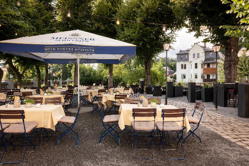 Hotel Neustaedter Hof Шварценберг Экстерьер фото