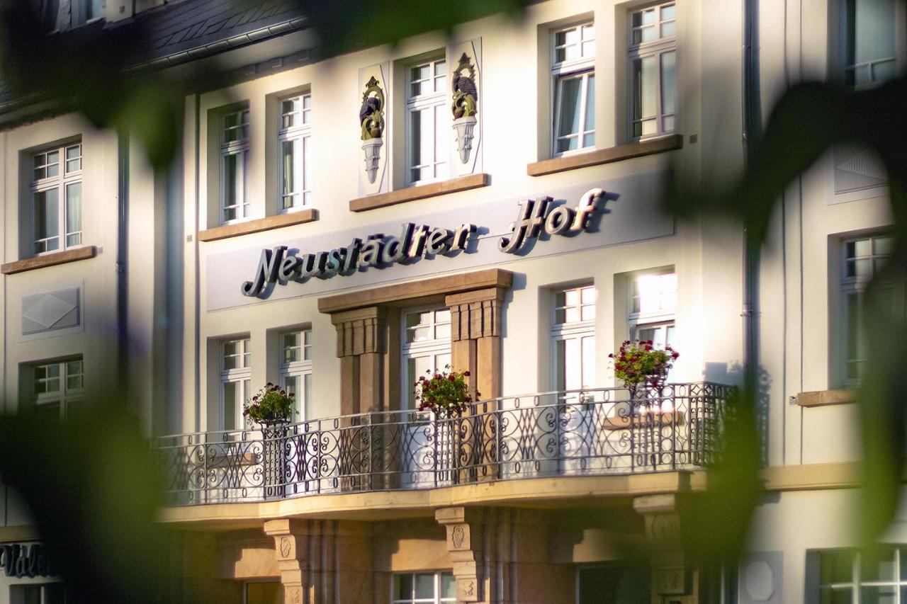 Hotel Neustaedter Hof Шварценберг Экстерьер фото
